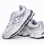 New Balance (نيو بالانس)