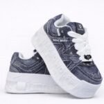 NAKED WOLFE (نيكد وولف)