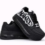 NAKED WOLFE (نيكد وولف)